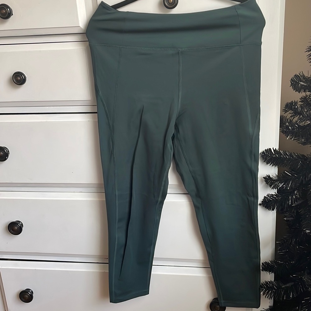 Girlfriend collective moss compressive high rise legging